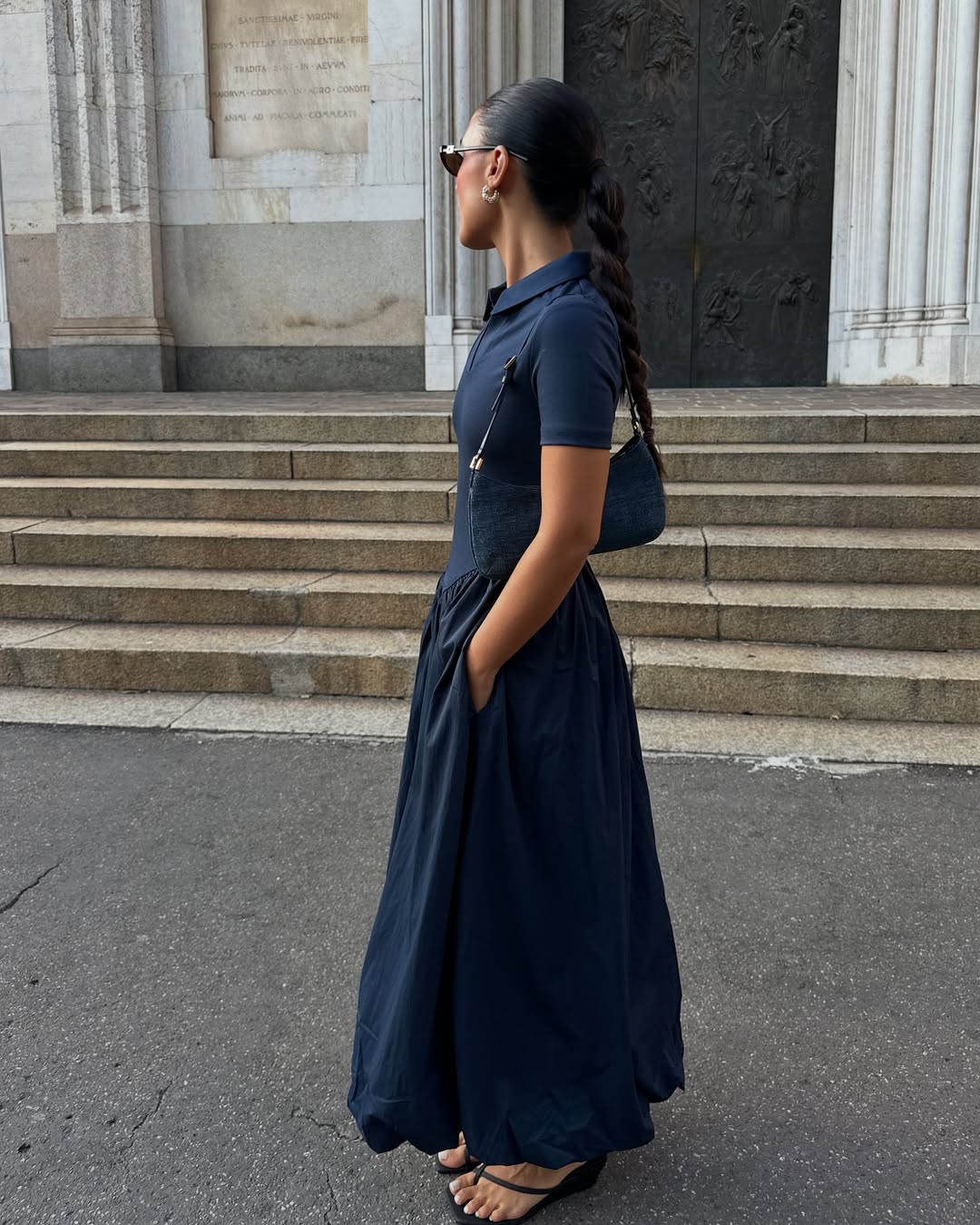 Cores que dominam 2026: azul navy dispara e burgundy surpreende - Imagem do artigo original