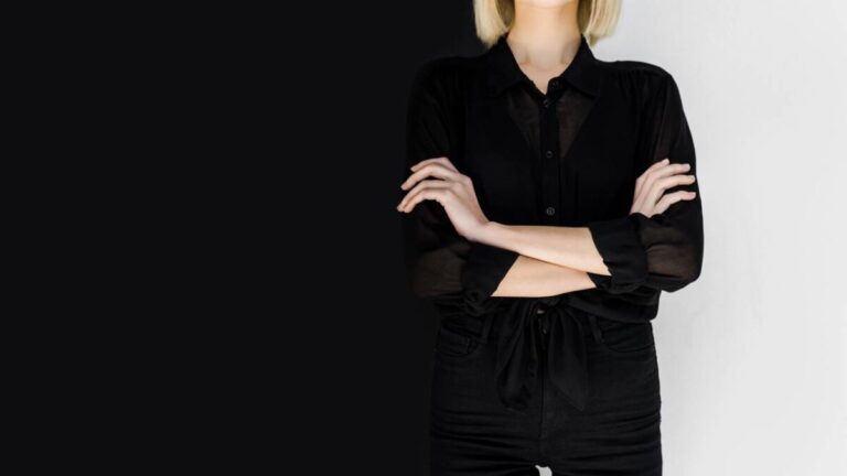 Psicologia revela 3 cores que as pessoas inteligentes mais usam Psicologia revela 3 cores que as pessoas inteligentes mais usam