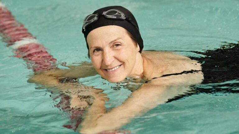 Especialistas descobrem que esse outro exercício após os 60 é ainda mais poderoso do que a caminhada Especialistas descobrem que esse outro exercício após os 60 é ainda mais poderoso do que a caminhada