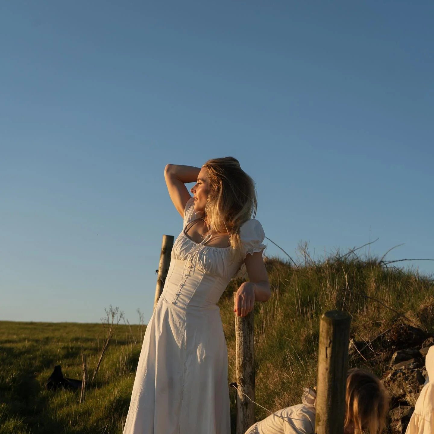 “Tradwife” e “esposa-troféu”: por que o glamour nas redes está afastando mulheres do trabalho - Imagem do artigo