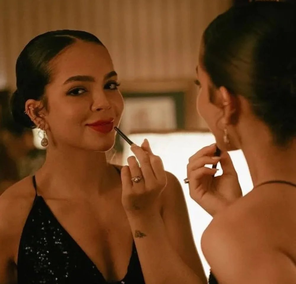 Gloss secreto de Mel Maia em “Os Donos do Jogo” é revelado; descubra a cor esgotada e todos os batons da série - Imagem do artigo