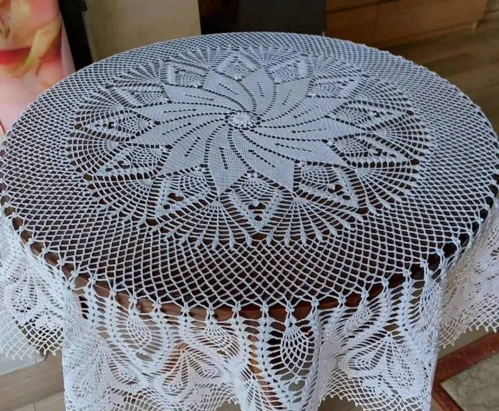 Toalha de crochê redonda: o truque simples que muda a cara da sua mesa em segundos - Imagem do artigo original