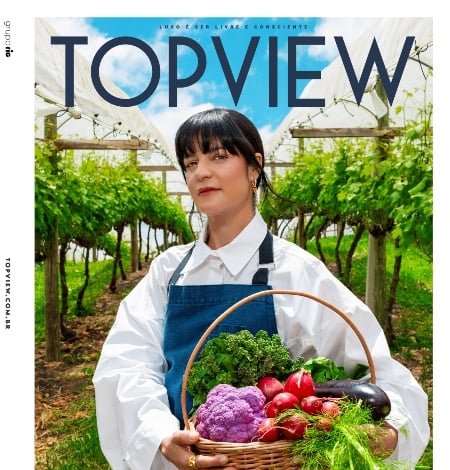 Prada revela Infusion de Rhubarbe, perfume que equilibra doçura e acidez em frasco rosa vibrante - Imagem do artigo original