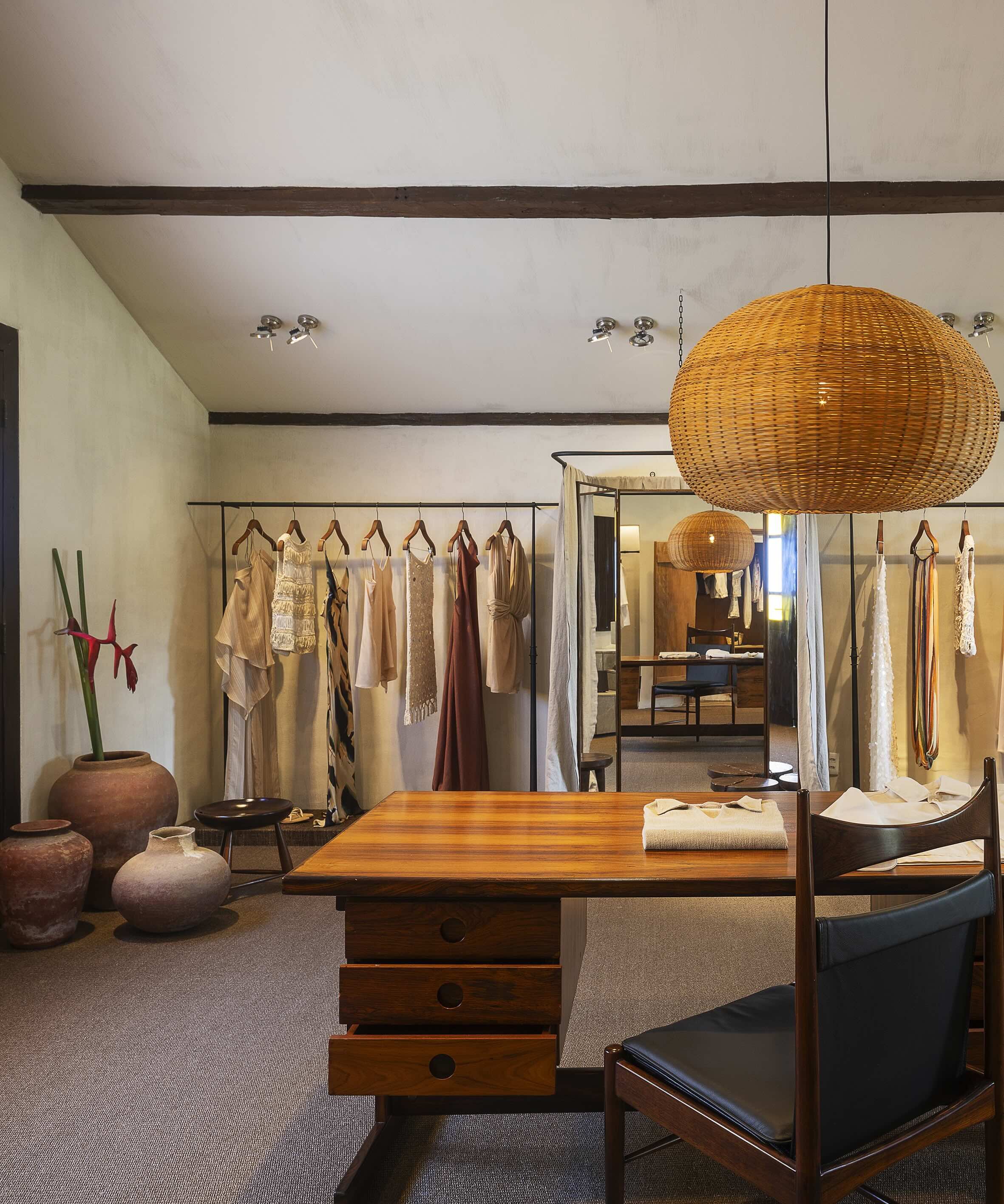 Zara abre primeira pop-up em Trancoso e lança cápsula tropical que está viralizando - Imagem do artigo original