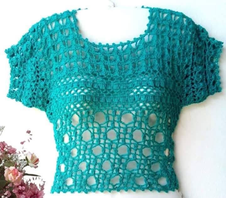 Blusinhas de crochê viralizam com truque que impede deformar decote - Imagem do artigo original