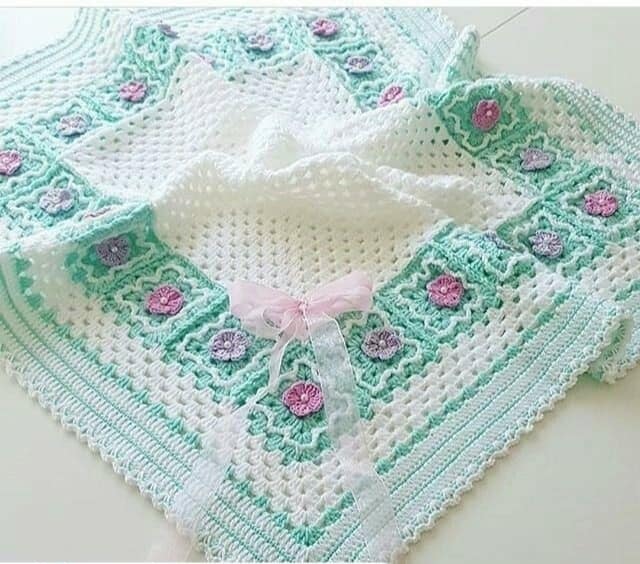 Crochê infantil: mantas 3D viralizam e dominam enxovais 2026 - Imagem do artigo original