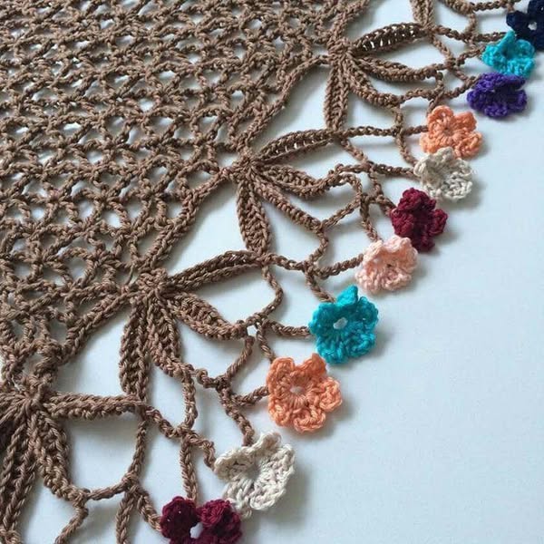 Barrados de crochê que viralizam elevam valor das peças artesanais - Imagem do artigo original