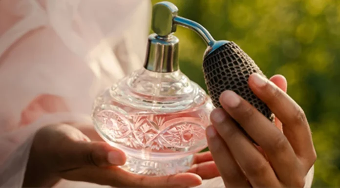 Perfumes que não saem no banho: 3 Avatim irresistíveis